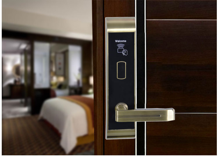 Factory direct wholesale credit card and IC card lock inductive electronic lock M1 card intelligent door lock hotel room door